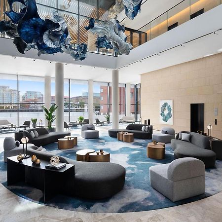 The Westin London City Kültér fotó The lobby of the hotel